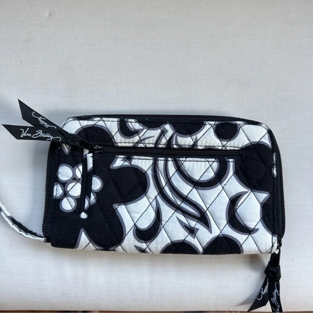 Vera Bradley Floral Night & Day Pattern Retired Wristlet